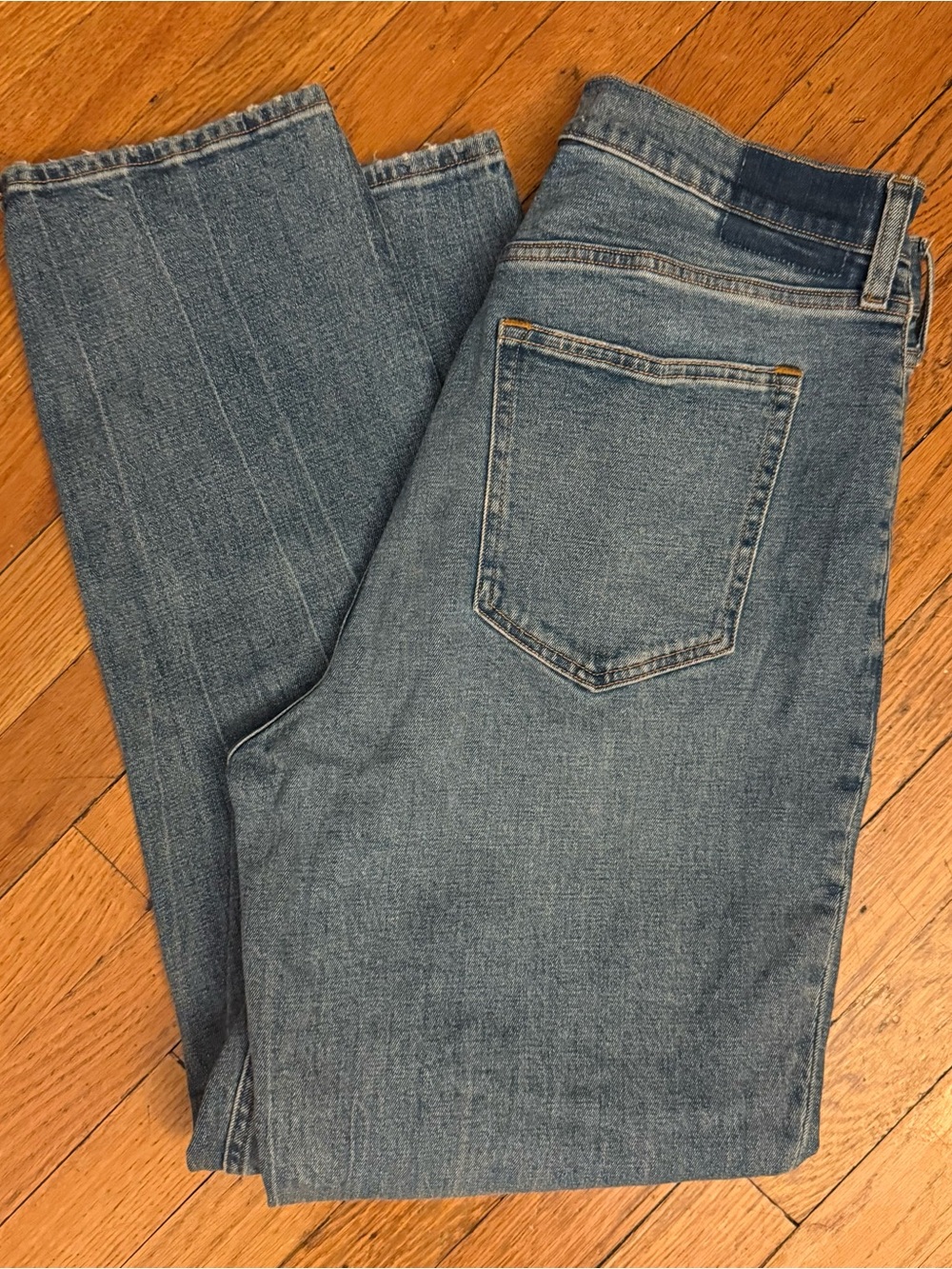 Abercrombie The Ankle Straight Ultra Hi Rise Jeans